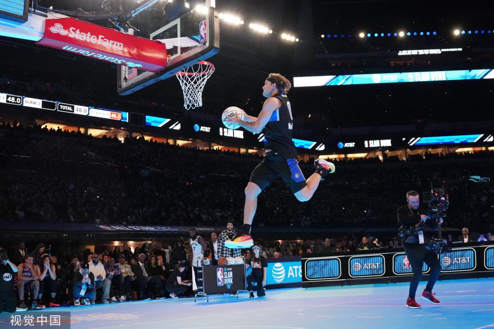 己不断提出 己不断提出